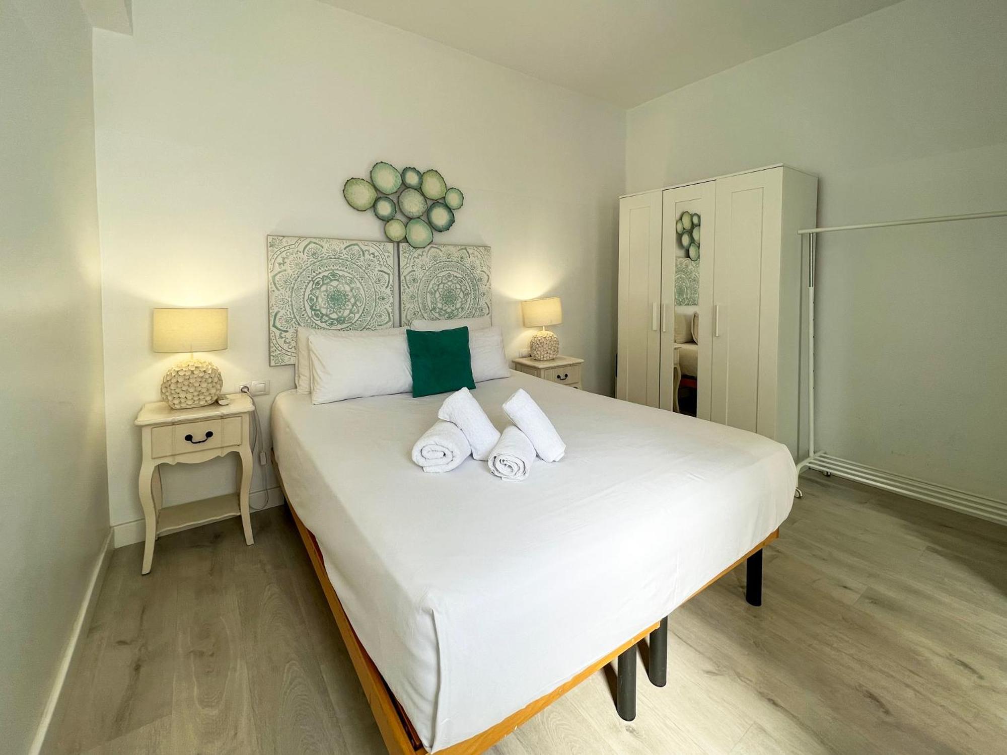 Stay U-Nique Apartments Seneca Barcelona Kültér fotó